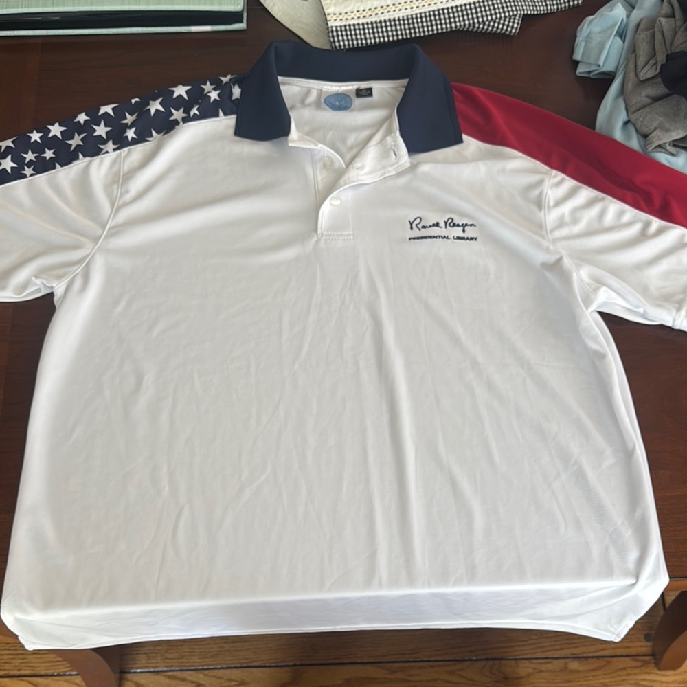 Ronald Reagan xl Men's Polo Shirt never worn.